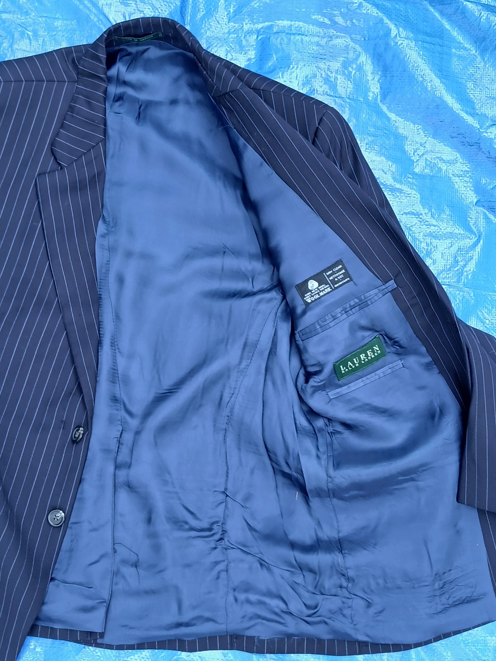 Lauren Ralph Lauren Navy Pinstripe 2pc Suit With Claiborne Tie.